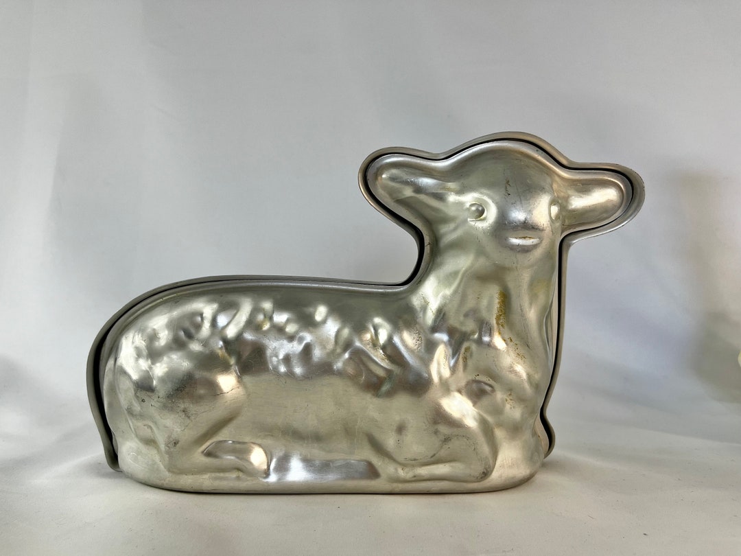 Vintage Lamb Cake Mold, Cast Aluminum Two Piece Easter Lamb Jello Mold