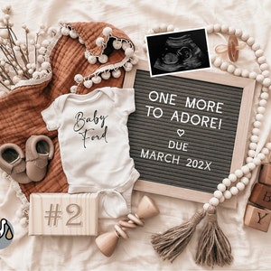 INSTANT DOWNLOAD / Digital Pregnancy Announcement / Pregnancy Reveal / Social Media / Gender Neutral / Facebook / Boho / Instagram