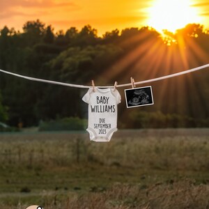 Anuncio de embarazo digital / Revelación de embarazo / Redes sociales / Género neutro / Tablero de cartas / Facebook / Instagram / Puesta de sol / Naturaleza
