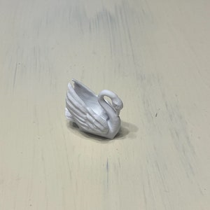 Swan Figurine