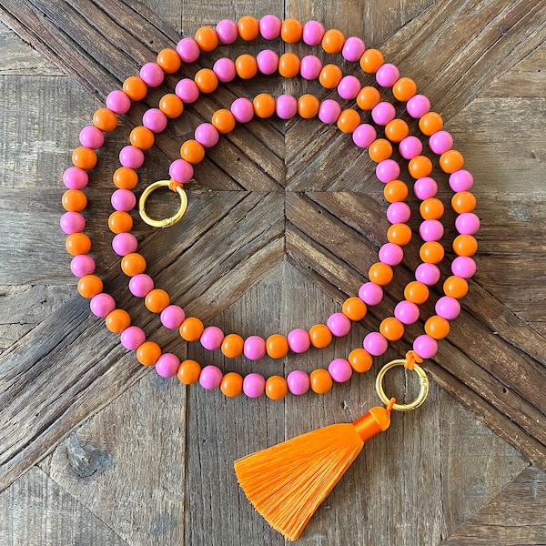 Handykette Holzperlen, Pink Orange