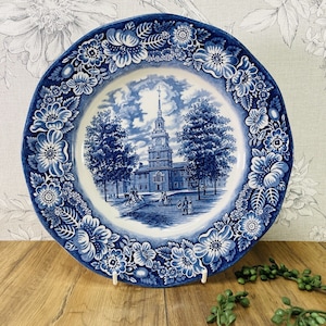 Staffordshire Liberty Blue Independence Hall  10" Dinner plate Liberty Blue