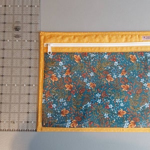 Fall Floral Vinyl Front Project Bag