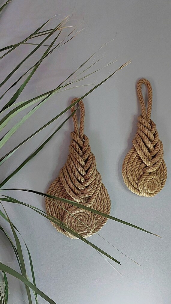 Set of 2 / Handcrafted Jute Rope Wall Decor With Pipa Knots
