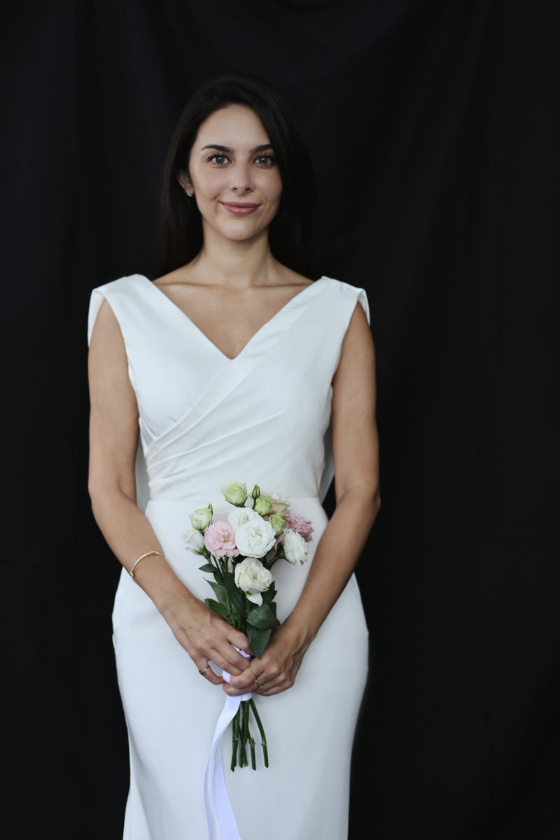 V-Neck Wedding Dress
