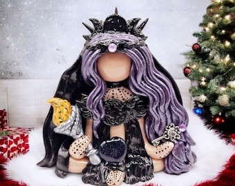 三月の女神像 – 神聖な女性祭壇装飾、異教の魔女の置物 - Etsy 日本