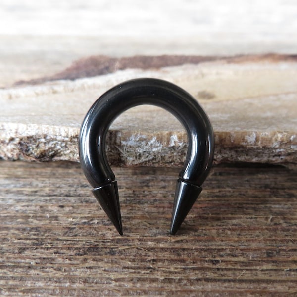 6G 8G 10G 12G Black IP Horseshoe Surgical Steel Spike Barbell Piercing 12G (2.0mm) 10G (2.5mm)  8G (3.0mm), 6G (4.0mm) Thick Septum