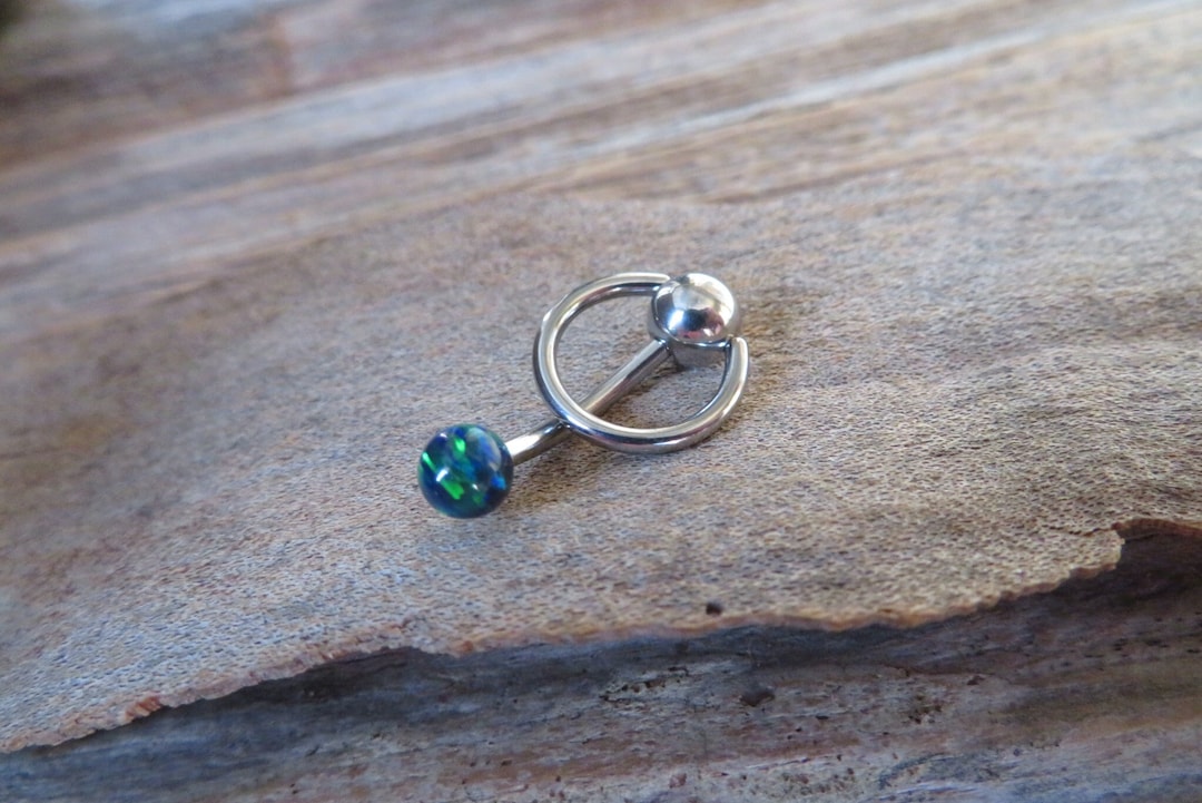 Vertical Hood Piercing Navyblue Green 14G 12G 10G Slave Ring VCH