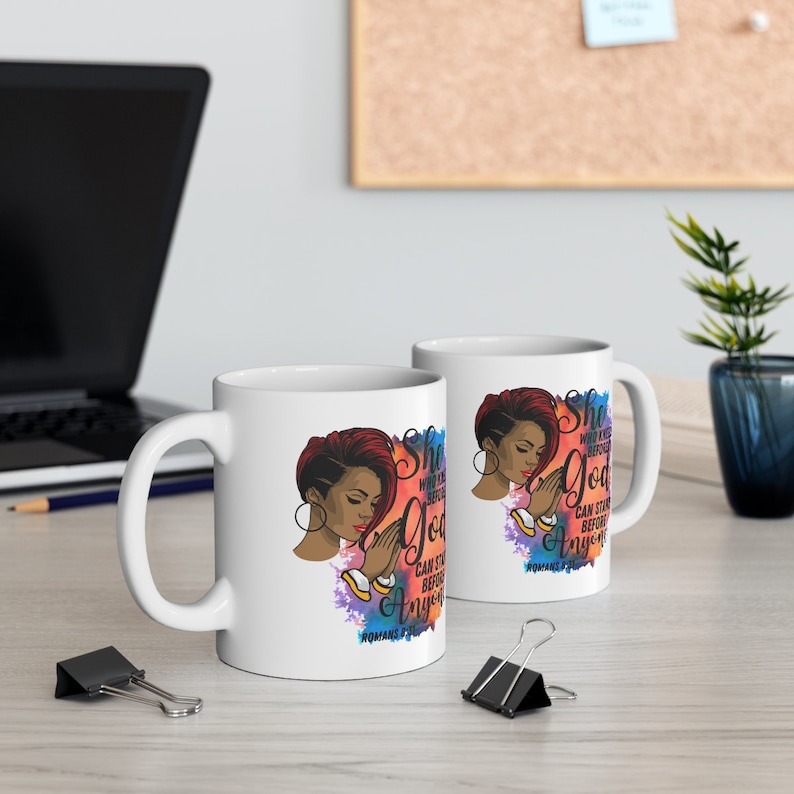 Ella que se arrodilla ante Dios / Taza de café religioso / Taza de Jesús / Taza de niña negra / Taza de reina negra / Taza mágica de niña negra / Excelencia negra / Oración imagen 6
