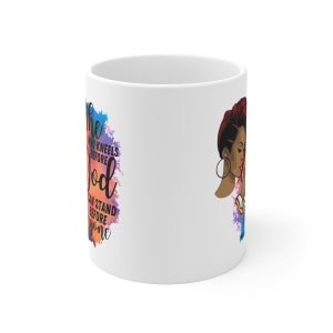 Ella que se arrodilla ante Dios / Taza de café religioso / Taza de Jesús / Taza de niña negra / Taza de reina negra / Taza mágica de niña negra / Excelencia negra / Oración imagen 2