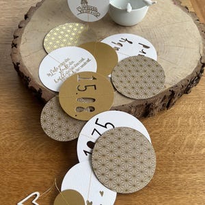 Paper garland/chain for golden/silver wedding, customizable