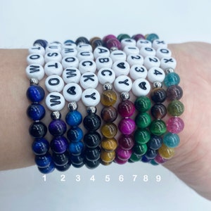 Pulseiras com letras de cristal, pulseiras personalizadas, presentes para mamãe, pulseiras femininas, presentes para ela, joias personalizadas, presentes de Natal, presentes de aniversário