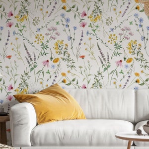 Papier peint jaune rose violet petites fleurs sur fond blanc, papier peint floral aquarelle doux, papier peint aquarelle chambre fleurs sauvages