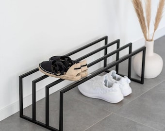 Schuhregal aus Metall für den Eingangsbereich Industrielles Schuhregal Schuhregal für den Flur Reclaimed custom shoe rack Schuhregal for home decor Housewarming gift