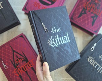 The L.O.R.D's Series with sprayed edges