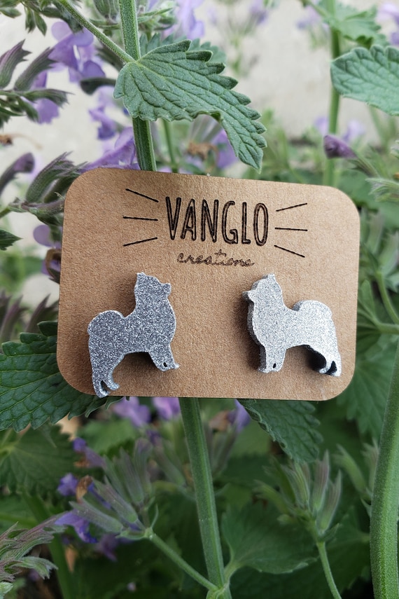 Pomeranian Silhouette Stud Earrings *Laser cut Pom-pom cute plastic acrylic stud earrings *Pomeranian Dog Mom Earrings *Pretty Dog Earrings