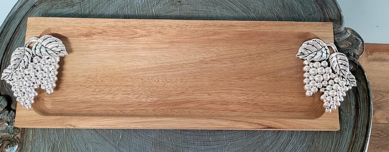 Oak & Olive Serving Tray - Thumbnail 2