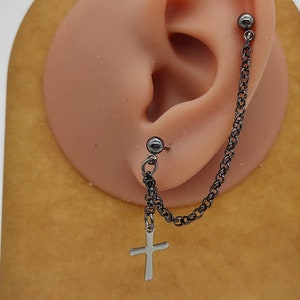 One chain earring, Cross chain earring, Cross stud, Cross chain stud, Minimalist stud, Cartilage cross stud, Cartilage earring, Two stud