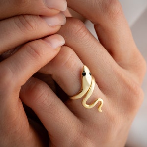Anillo de serpiente, anillo de serpiente victoriano, anillo de serpiente de plata, anillo de serpiente de cobre, anillo de serpiente de oro, anillo de serpiente, anillo de espiral, anillo de esmeralda, anillo infinito