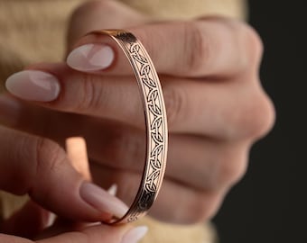 Bracciale rigido in rame personalizzato, bracciale personalizzato con incisione a mano, gioiello con citazione motivazionale, regalo per lei, bracciale rigido regolabile in rame