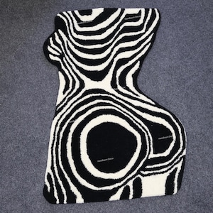 Body Rug, Thermal Women&#39;s Body Tufted Rug, Woman Body Rug, Custom Rug, Gift for her, Gift for self , 2x3 Feet