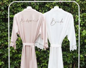 Bridesmaid Robes / Personalized Gifts for Bride Bridesmaids / Bridal Shower Gift for Bride / Aphrodita Bridesmaid robe {SL}