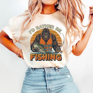 Bigfoot Hunting PNG: Funny Sasquatch Deer Hunter Design (Digital Download