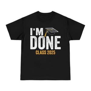 Graduación de 2025: Diseño de camiseta para estudiantes de último año (descarga digital)