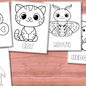 Puede incluir: P&aacute;ginas para colorear en blanco y negro con una abeja, un gato, una polilla y un erizo. Cada p&aacute;gina tiene el nombre del animal en la parte inferior.
