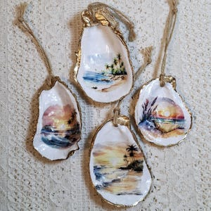Ornement de coquille d'huître| ornement tropical de palmier | Ornement de coquillage doré palmier tropical | Noël côtier | Cadeau et décoration d'intérieur faits main