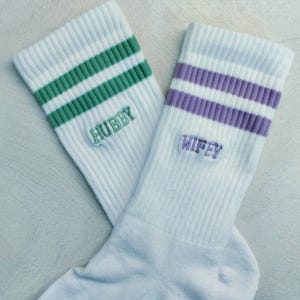 Lot de 2 paires de chaussettes de sport, ensemble assorti mari et femme, paires brodées pour couples, tailles enfant et adulte