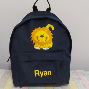 Lion et nom ou texte sur le sac à dos, personnalisé, brodé à la machine, idéal pour l'école, les activités de plein air