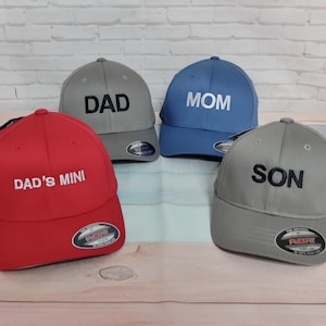 Dad, Mom, and kids, Matching hats for father, mother and son/daughter, Set of four fitted baseball caps for parents and children, Embroidery