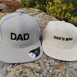 Dad Dad's Mini | Matching hats | Set of two Snapback caps | For Adult and kid or baby | Machine embroidered | Adjustable closure