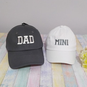 Set 3 Cappellini Da Baseball Famiglia Ricamati 'Papa' 'Mama' 'Mini', In Cotone, Regolabili, Per Genitori E Bambino (4-12 Anni) - 4