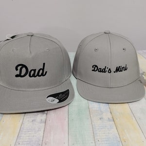 Dad Dad's Mini | Matching hats | Set of two Snapback caps | For Adult and kid or baby | Machine embroidered | Adjustable closure