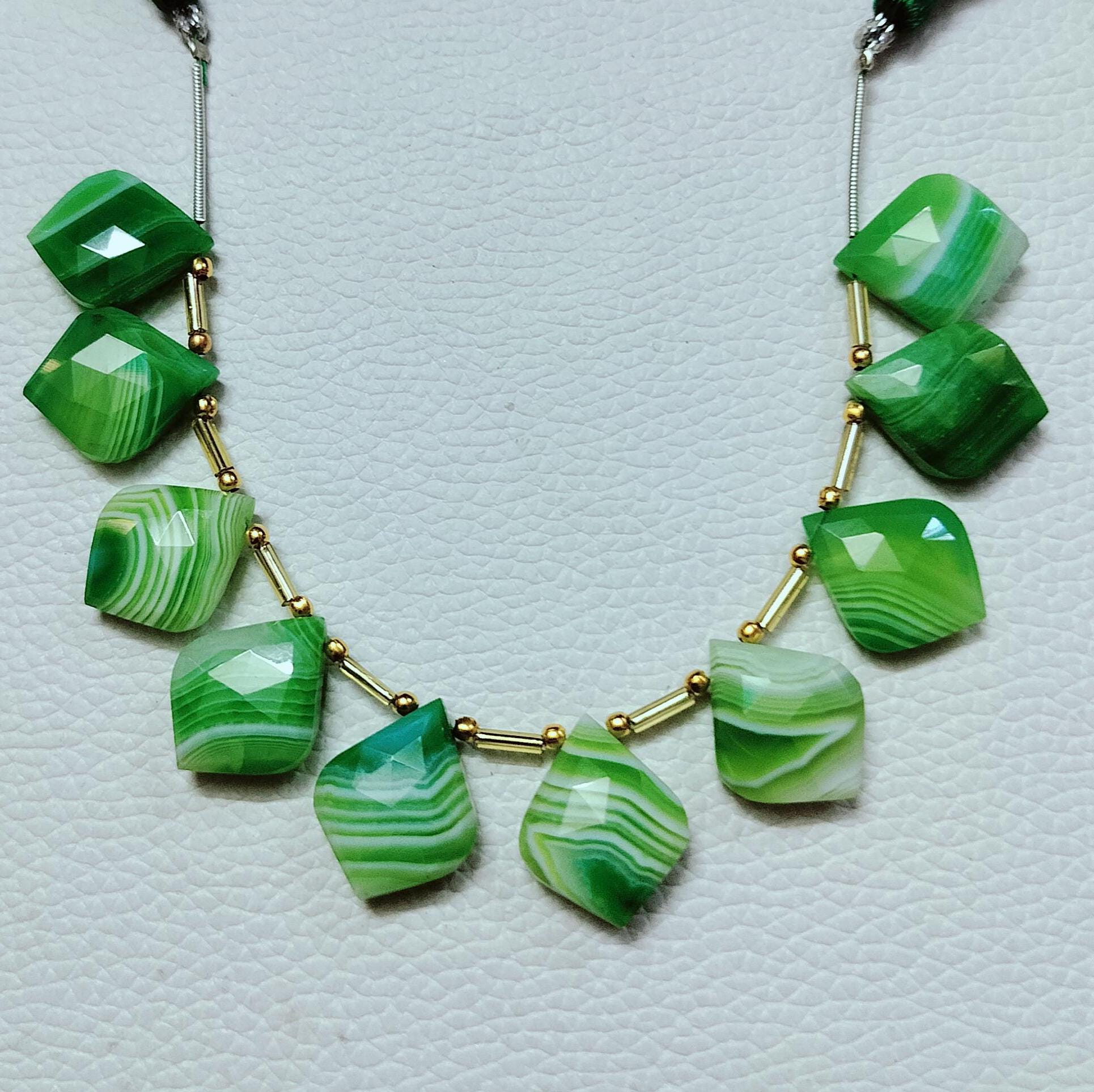 Natural Green Onyx Briolette Gemstone line ! Faceted Gemstone, Leaf Shape, Green And White Color ! 10 Pieces ! Size - 19X16X6MM ! CT 123.