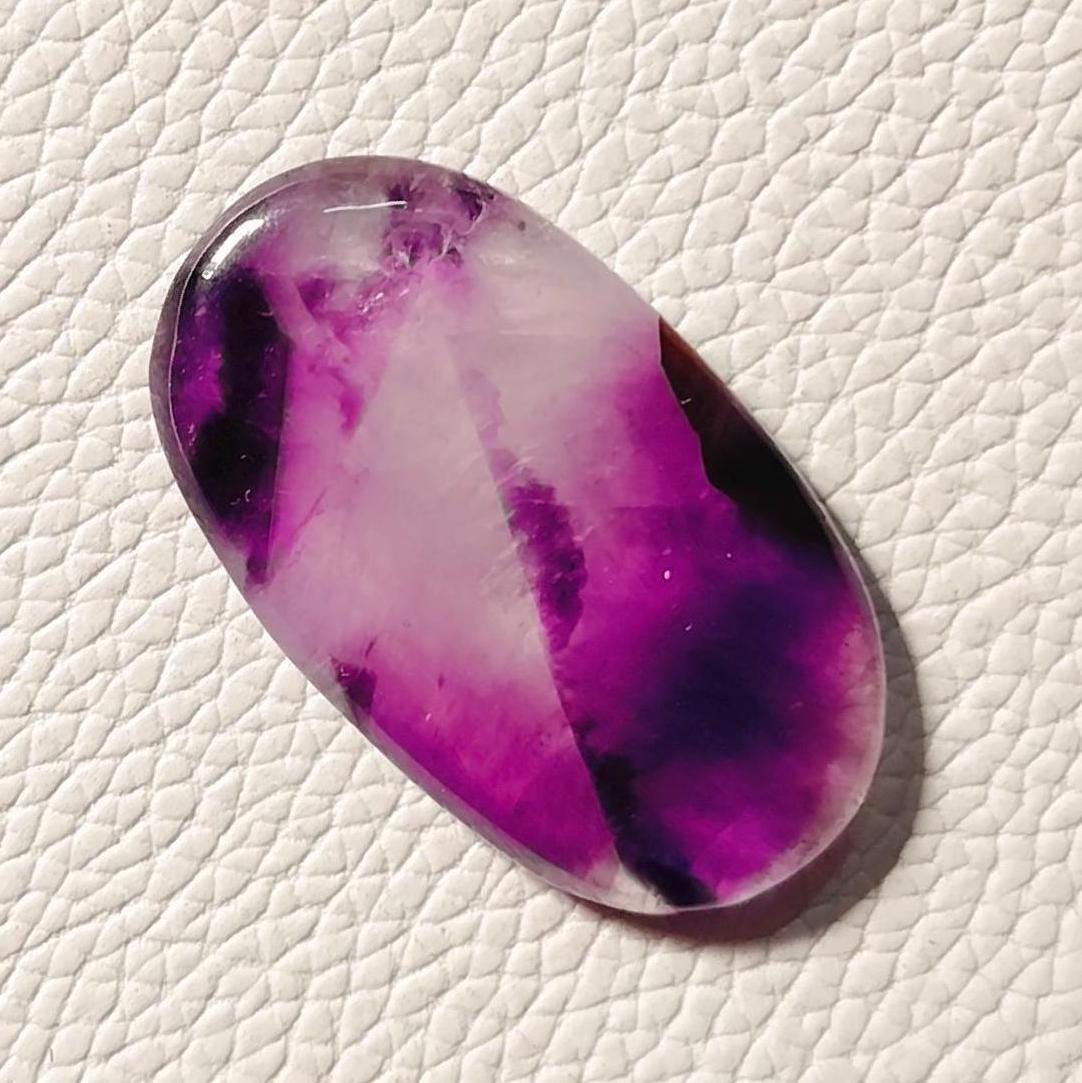  チフチャフ　アメジスト 天然アメジスト カテフラ カボション：オーバルパープルジェムストーン
