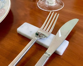 4/.../20 pieces cutlery rest set in White Carrara Marble