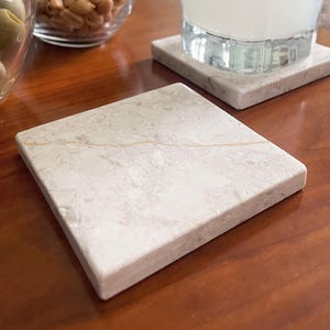 White Pearl marble coasters set - Natural Stone - Square marble coasters - Dinnerware - Homeware - Lifestyle - Drinks coasters - Handmade