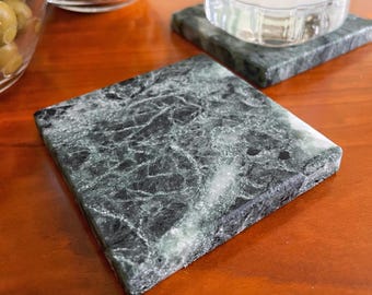 Green Guatemala marble coasters set - Natural Stone - Square marble coasters - Dinnerware - Homeware - Drinks coasters - Handmade Gift