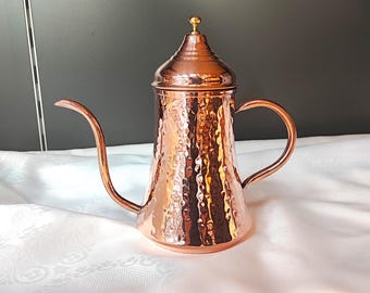 Hammered copper oil container,oil cruet,olive oil bottle,handmade copper oil dispenser,copper bottle, home and kitchen decor, christmas gift