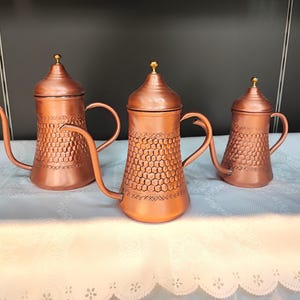 Hammered copper oil container,oil cruet,olive oil bottle, handmade copper oil dispenser, copper bottle, home and kitchen decor, gift for her