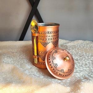 Copper spice bowl with spoon,handmade copper spice container,sugar bowl,hand hammered copper canisters, home and kitchen decor, copper gifts