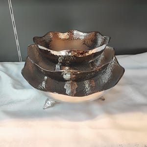 Large round copper bowl, hand hammered fruit bowl, copper salad serving plate, home and kitchen decor,table centerpiece, handmade candy bowl