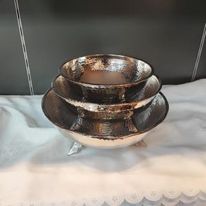 Large round copper bowl, hand hammered fruit bowl, copper salad serving plate, home and kitchen decor,table centerpiece, handmade candy bowl
