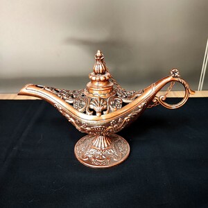 Handmade aladdin magic lamp,handcrafted aladdin lamp,genie lamp,magic lamp,office decor,home decor,metal incense holder,aladdin oil lamp