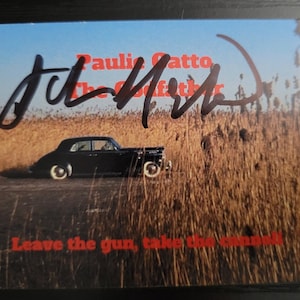 John Martino firmó la tarjeta coleccionable de El Padrino Paulie Gatto Deja el arma, toma los Cannoli