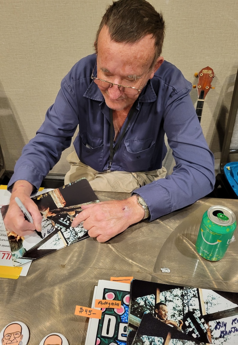 Billy Redden the Banjo Boy Signed Dueling Banjos 8x10 Photo DELIVERANCE