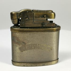 Southern Comfort Advertising Lighter-Tobacco Tobacciano Cigarette Advertisments Lighter-Vintage Collectible Lighter